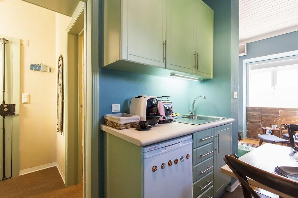 Joivy Trendy Studio With Views To The Castle, In Graca Lisboa 0*,  Portugália